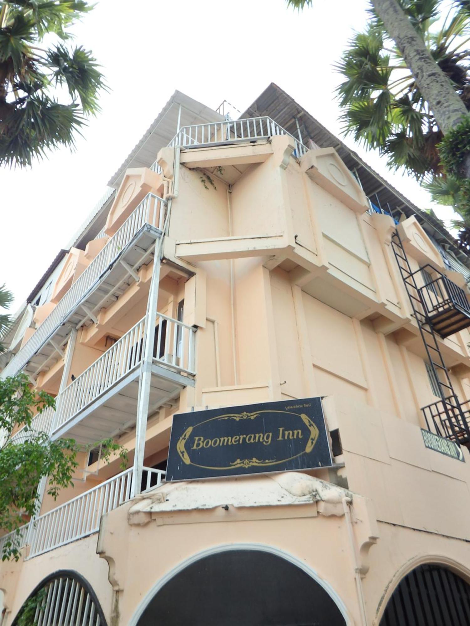 Boomerang Inn Phuket Esterno foto